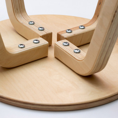 Табурет для малышей