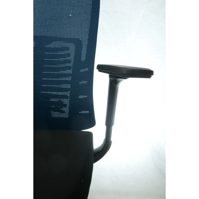 Кресло SPARX Raze Black AL